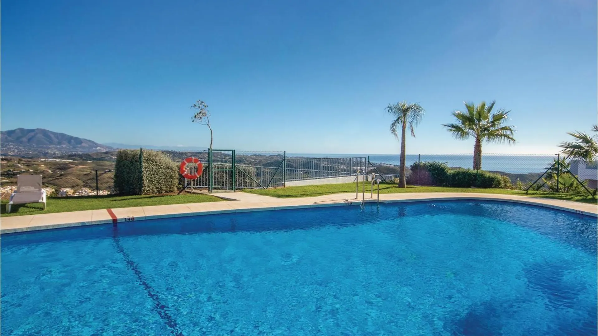 1 Bedroom Awesome Apartment In لا كالا ذي ميخاس 0*,